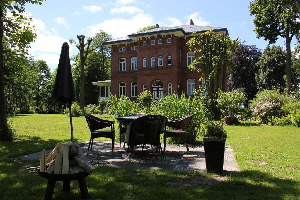Appartamento Haus Im Park Wesselburen Esterno foto