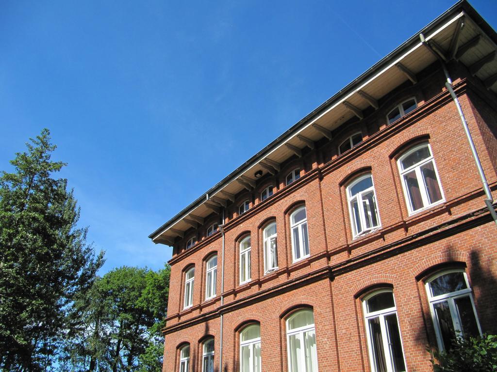 Appartamento Haus Im Park Wesselburen Esterno foto