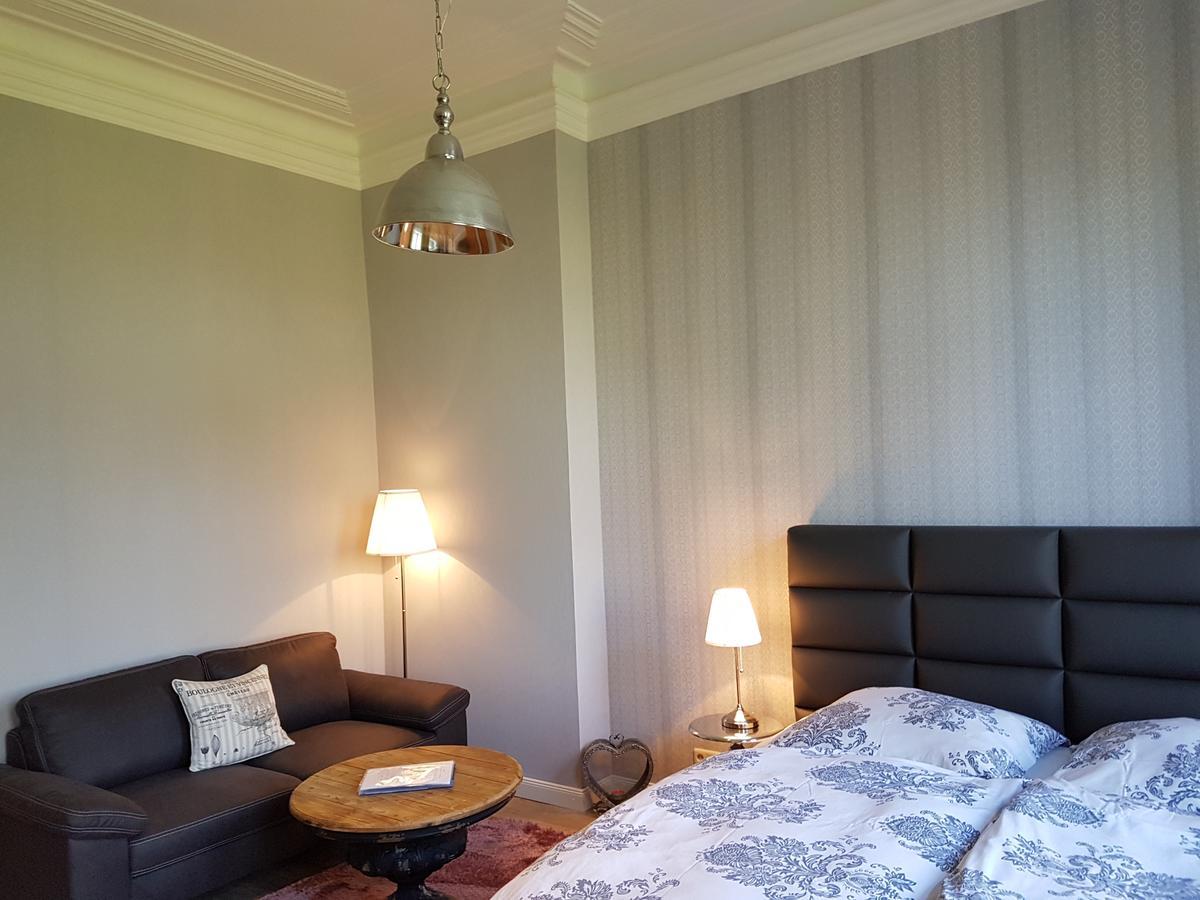 Appartamento Haus Im Park Wesselburen Esterno foto